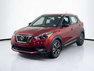 Used 2019 Nissan Kicks SR image 1