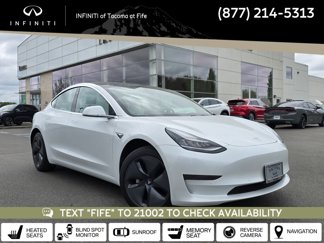 Used 2019 Tesla Model 3 Standard Range Plus image 1