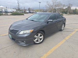 Used 2011 Toyota Camry SE image 1
