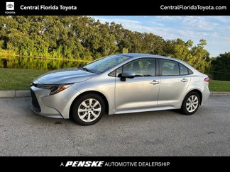 Used 2020 Toyota Corolla LE image 1