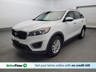 Used 2017 Kia Sorento LX w/ LX Convenience Package image 1