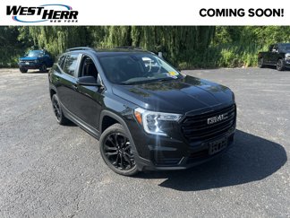 Used 2022 GMC Terrain SLE w/ Driver Convenience Package image 1