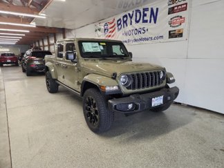 New 2025 Jeep Gladiator Sport image 1
