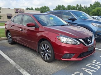 Used 2019 Nissan Sentra SV image 1