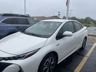Used 2018 Toyota Prius Prime Premium image 1