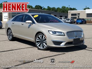 Used 2017 Lincoln MKZ Reserve image 1