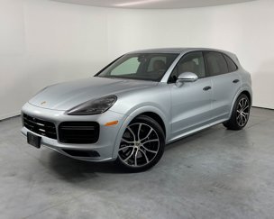 Used 2023 Porsche Cayenne Turbo image 1