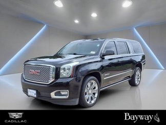 Used 2015 GMC Yukon XL Denali w/ Premium Package image 1