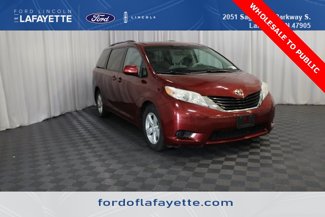 Used 2011 Toyota Sienna LE image 1