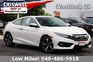 Used 2017 Honda Civic Touring image 1