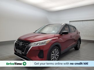 Used 2021 Nissan Kicks SV image 1
