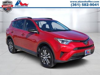 Used 2017 Toyota RAV4 LE image 1
