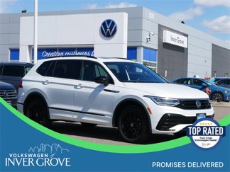 Used 2022 Volkswagen Tiguan SE R-Line image 1