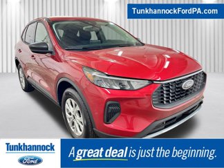 New 2025 Ford Escape Active w/ Cold Weather Package image 1
