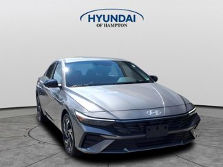 New 2025 Hyundai Elantra Sport image 1