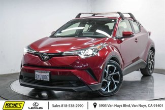 Used 2019 Toyota C-HR XLE image 1