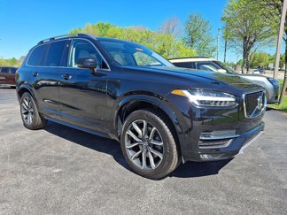 Used 2018 Volvo XC90 T6 Momentum w/ Convenience Package image 1