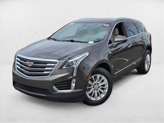 Used 2019 Cadillac XT5 FWD image 1