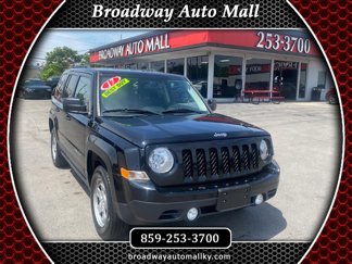 Used 2017 Jeep Patriot Sport image 1