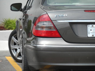 Used 2008 Mercedes-Benz E 350 4MATIC Sedan image 1