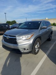 Used 2015 Toyota Highlander Limited image 1