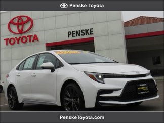 Certified 2025 Toyota Corolla SE image 1