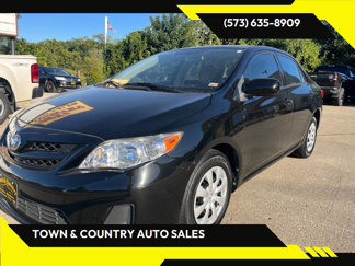 Used 2011 Toyota Corolla LE image 1