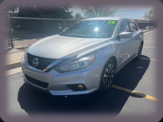Used 2018 Nissan Altima 2.5 SV image 1
