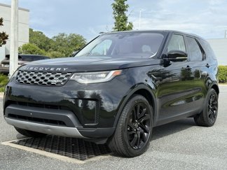 Used 2022 Land Rover Discovery S image 1