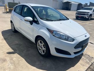 Used 2016 Ford Fiesta SE image 1