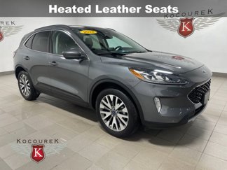Used 2022 Ford Escape Titanium image 1