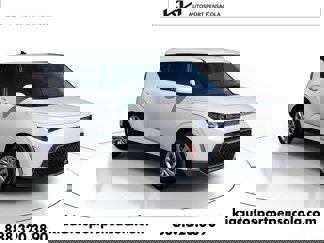 New 2025 Kia Soul LX image 1