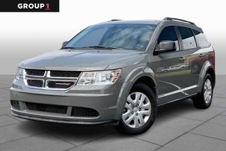 Used 2019 Dodge Journey SE image 1