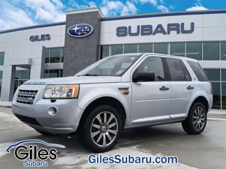 Used 2008 Land Rover LR2 HSE image 1