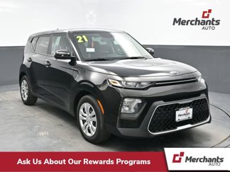 Used 2021 Kia Soul LX image 1