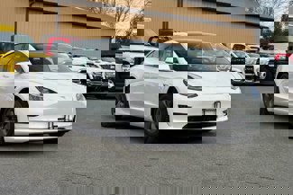Used 2020 Tesla Model 3 Long Range image 1