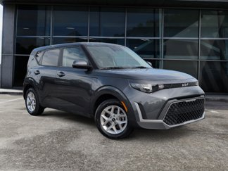Used 2023 Kia Soul LX w/ LX Technology Package image 1