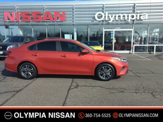 Used 2023 Kia Forte LXS image 1
