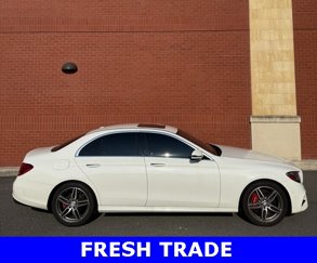 Used 2017 Mercedes-Benz E 300 image 1