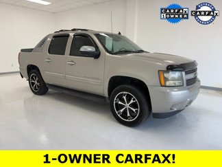 Used 2009 Chevrolet Avalanche LTZ image 1