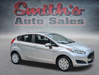 Used 2016 Ford Fiesta S image 1