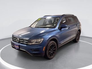 Used 2020 Volkswagen Tiguan SE w/ Panoramic Sunroof Package image 1