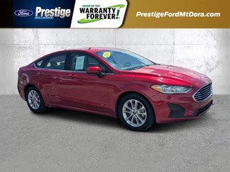 Used 2020 Ford Fusion SE image 1