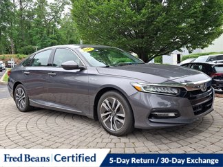 Used 2018 Honda Accord Touring image 1