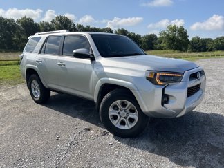Used 2018 Toyota 4Runner SR5 image 1
