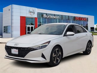 Used 2023 Hyundai Elantra SEL w/ Convenience Package image 1