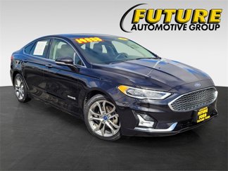 Used 2019 Ford Fusion Titanium image 1