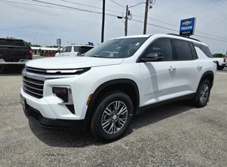 New 2025 Chevrolet Traverse LT w/ Driver Confidence Package image 1