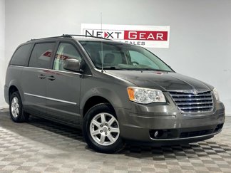 Used 2010 Chrysler Town & Country Touring w/ Entertainment Group #2 image 1