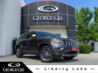 Used 2017 Jeep Grand Cherokee Limited w/ Trailer Tow Group IV image 1